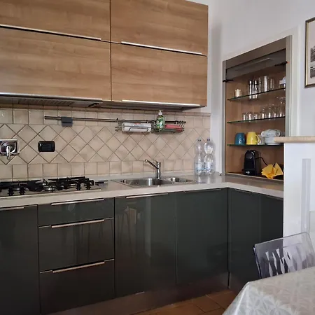 Elegante Immerso Nei Fori Imperiali Apartament *
