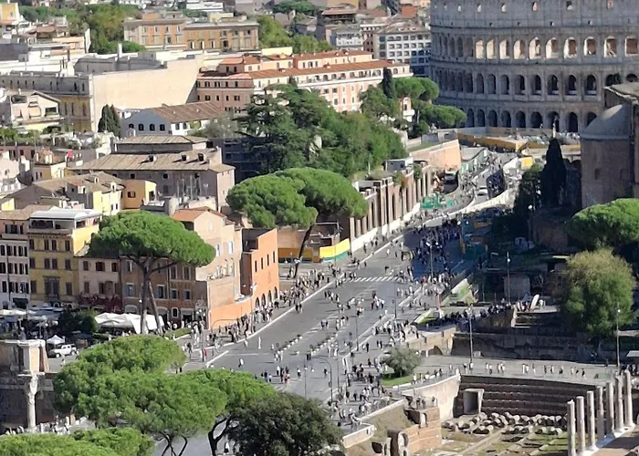 Elegante Immerso Nei Fori Imperiali Lägenhet *